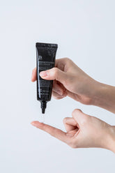 Benton Fermentation Eye Cream 10g - Kırışıklık ve Yaşlanma Karşıtı Nemlendirici Premium Fermente Göz Kremi